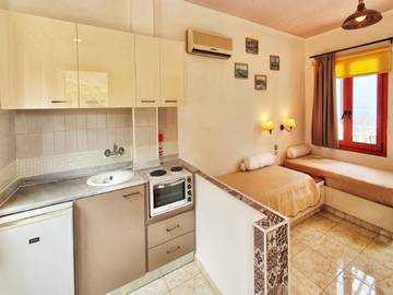 Vakantiewoning voor 4 Personen in Piskopiano, Iraklio-Heraklion en omgeving, Afbeelding 1