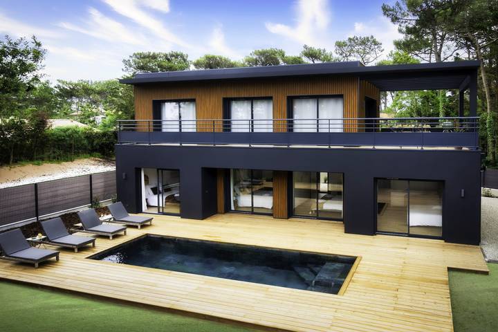 Villa pour 8 personnes, avec piscine et jardin, animaux acceptés dans Lacanau Ocean