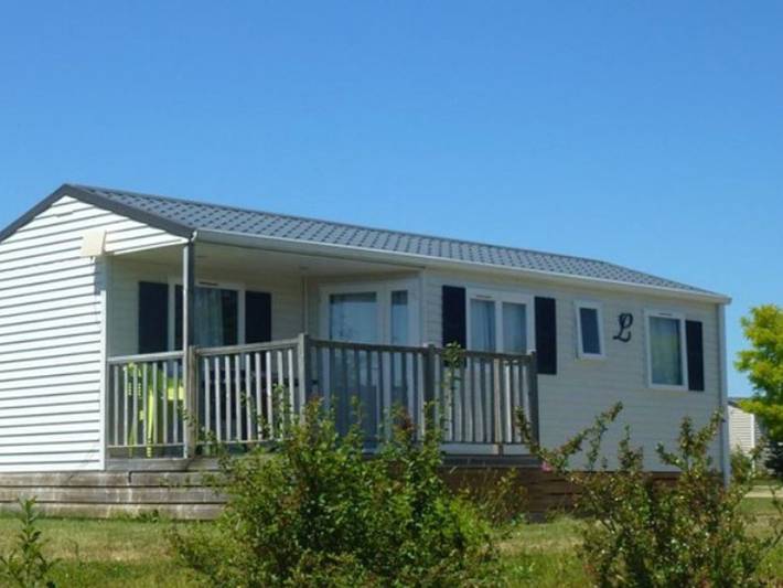 Mobil home pour 6 personnes, avec Terrasse et Piscine à Loudéac