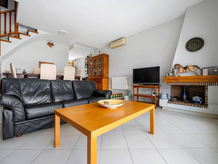 Location de vacances pour 6 personnes, avec piscine ainsi que jardin et terrasse, animaux acceptés à El Vendrell - 3