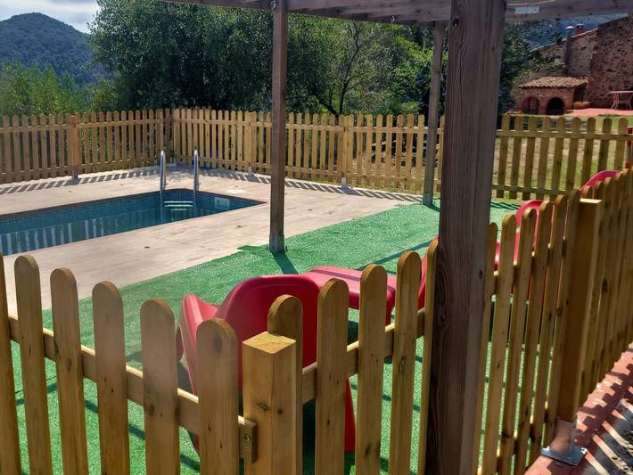 Casa rural para 18 personas, con jardín además de piscina y terraza en Maresme - 3