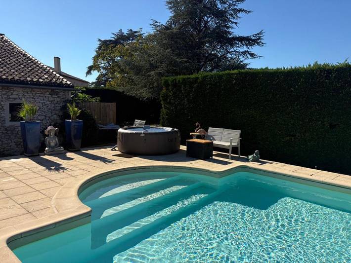 Location de vacances pour 10 personnes, avec piscine ainsi que terrasse et vue, animaux acceptés à Saint-André-et-Appelles - 4