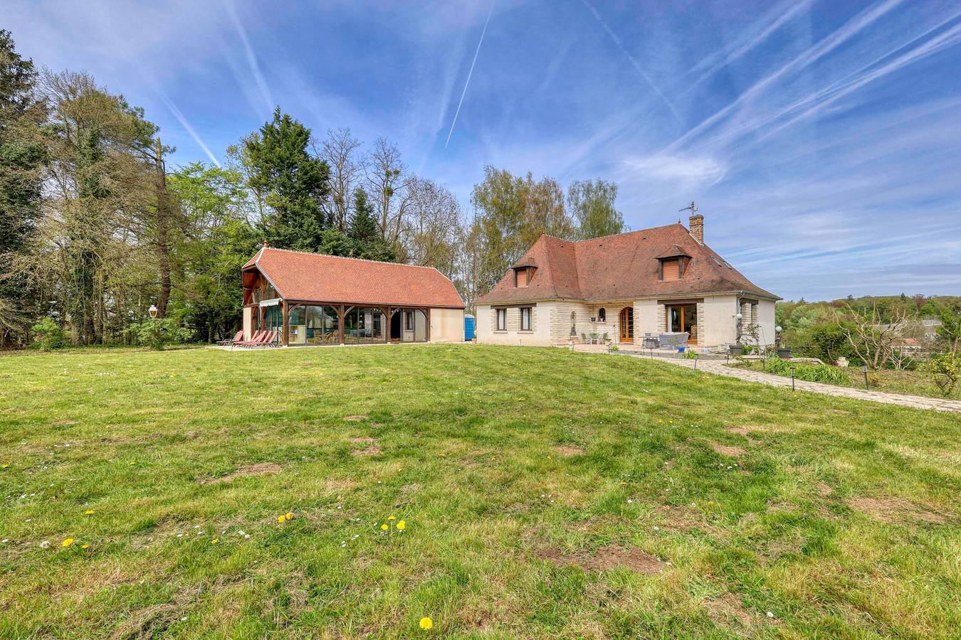 Les Chambres de la Prairie - Avec Piscine Privée in Rosoy-en-Multien, Oise