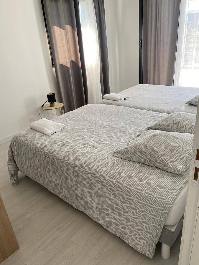 Location de vacances pour 16 personnes, avec jardin et terrasse à Plouzané - 4