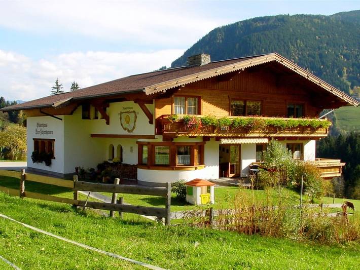 Ferienwohnung für 2 Personen, mit Balkon und Garten sowie Sauna in Rohrmoos