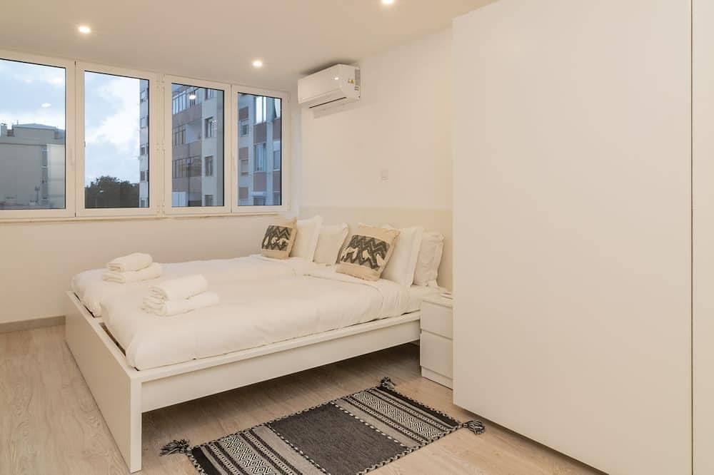 Ganze Wohnung, Stylish Apartment W/ River View by Lovelystay in Oeiras, Costa de Lisboa