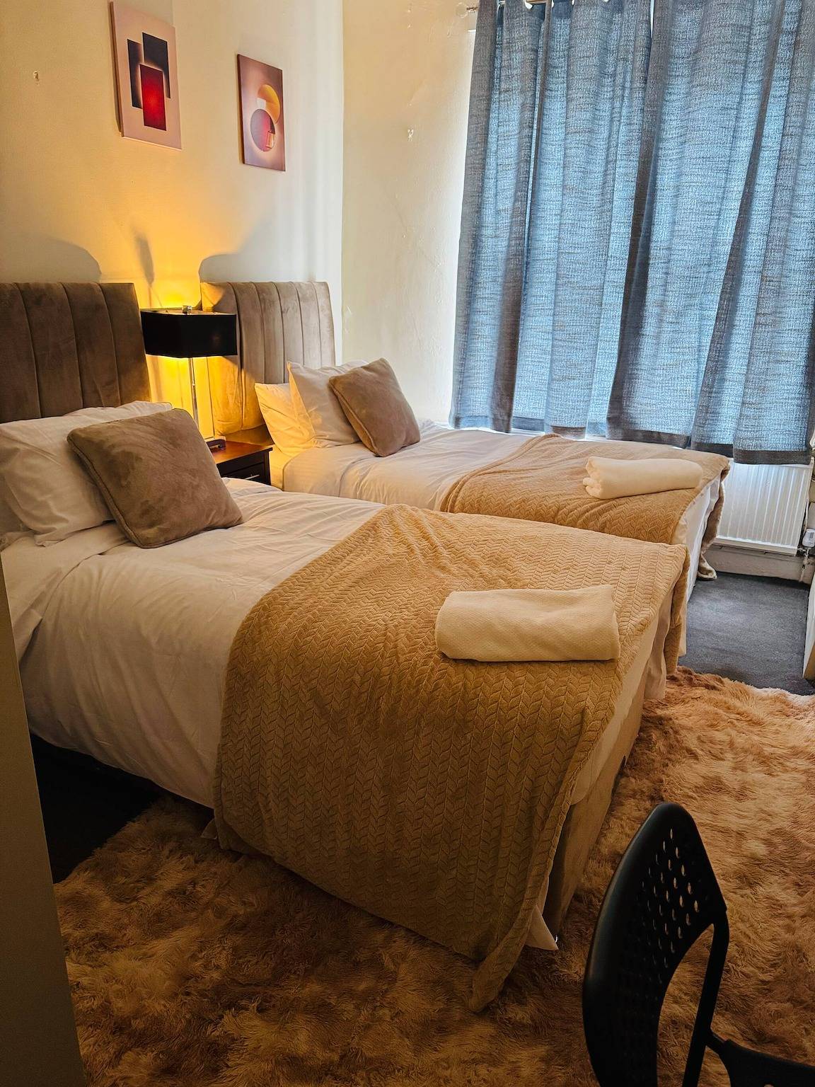 Contractors and Tourists friendly in Salford in Greater Manchester