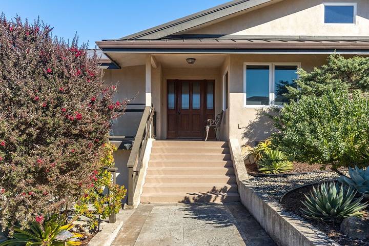 Vacation rental for 5 people, with balcony, with pets in Los Osos