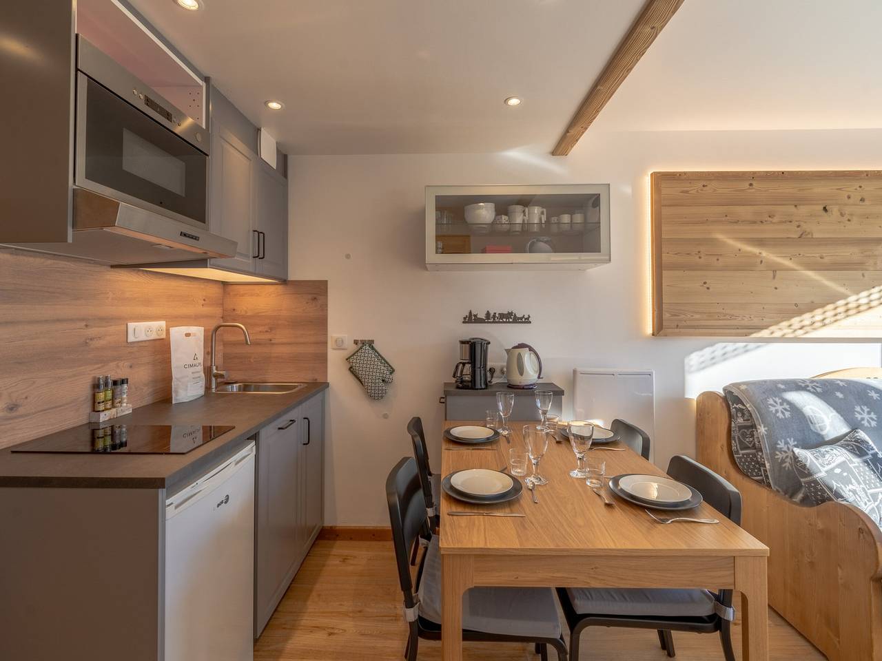 Ganze Wohnung, Renovierte Wohnung nahe den Pisten mit Wlan und inklusive Bettwäsche in Val Thorens, Les Trois Vallées