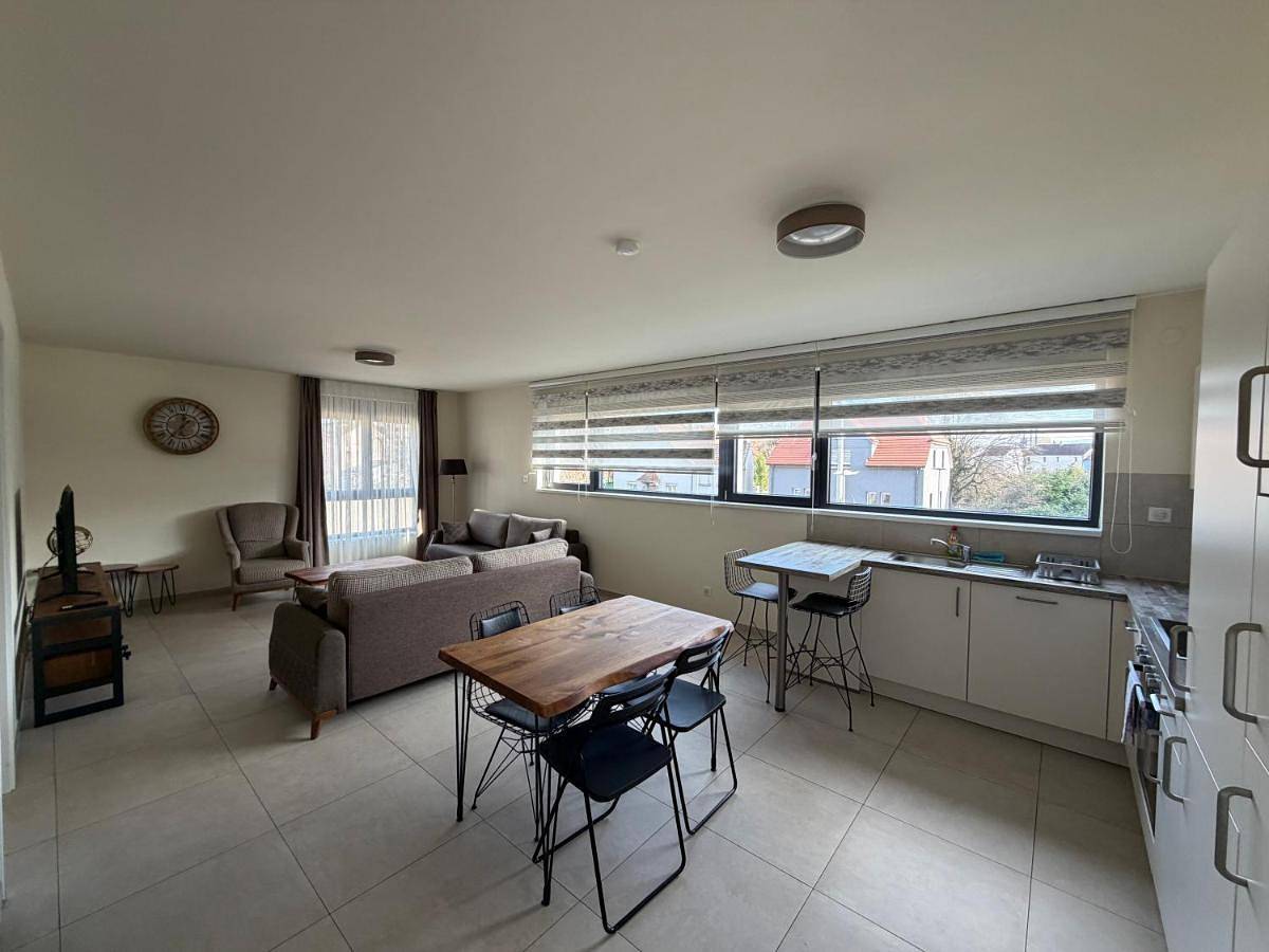 Appartement entier, Standard Apartment in Saint-Louis, Région de Mulhouse
