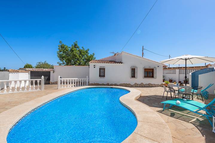 Villa Maeva - PlusHolidays in Calpe, Costa Blanca