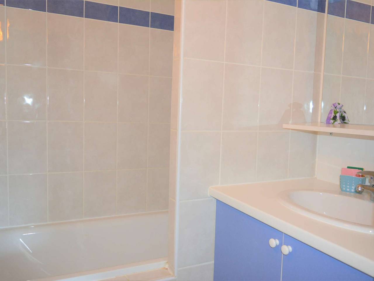 Charming 3-Room House, Sleeps 6, Terrace, Pool, Pet-Friendly, Vallon-Pont-d'Arc in Vallon-Pont-d'Arc, Gorges de l'Ardèche