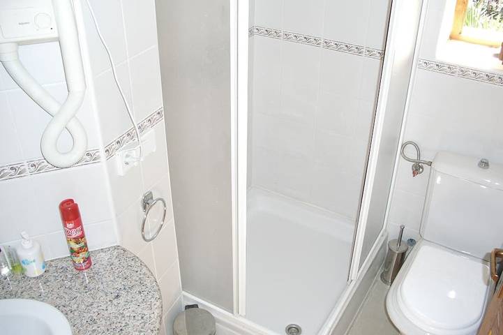 Gîte pour 2 personnes, avec terrasse et jardin à Kotor - 3