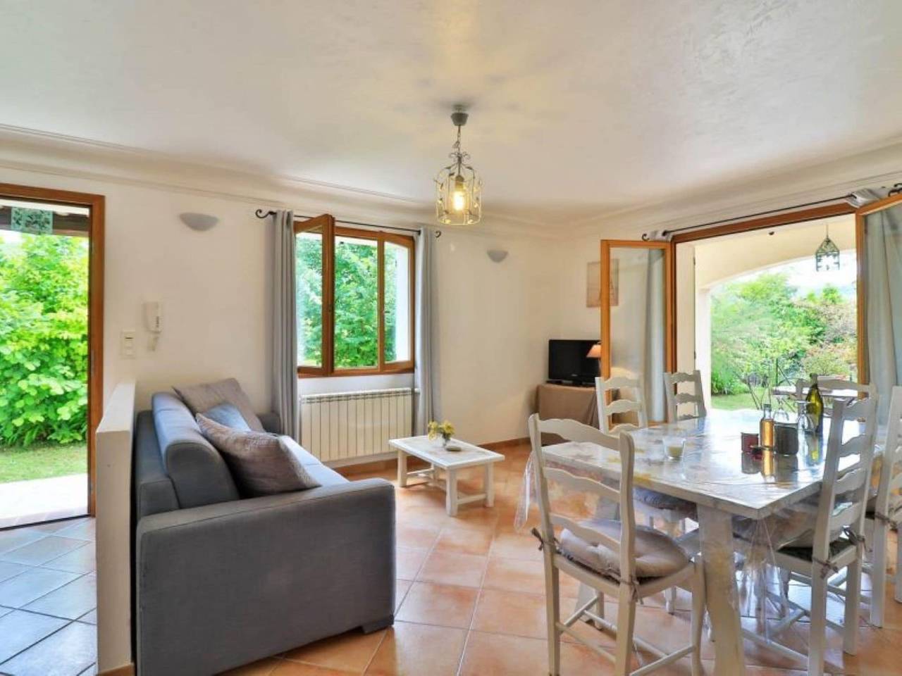 Pascaline, gîte pour 4 personnes in Le Bar-sur-Loup, Côte méditerranéenne (France)
