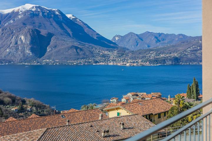 Gîte pour 2 personnes, avec balcon et vue sur le lac dans Perledo - 3