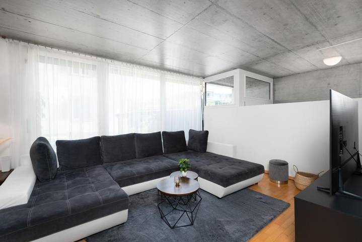 Vakantiewoning voor 6 personen, with Balkon and Terras as well as Sauna and Uitzicht in Thun