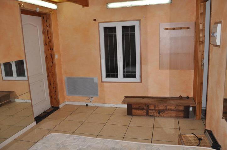 Gîte pour 2 personnes, avec terrasse et jardin à Saint-Vivien-de-Médoc - 2