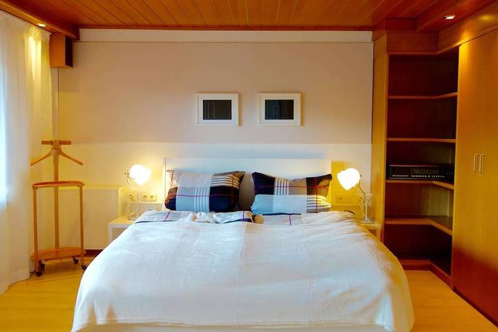 Gîte pour 2 personnes, avec terrasse et jacuzzi à Bullay - 2