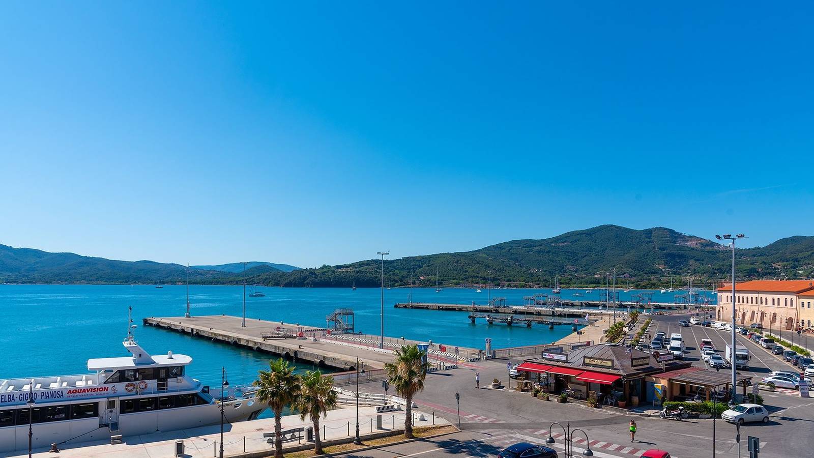 Appartement de vacances entier, App.To Fronte Mare Bilocale - Fronte Mare N.18 in Portoferraio, Ile d'Elbe