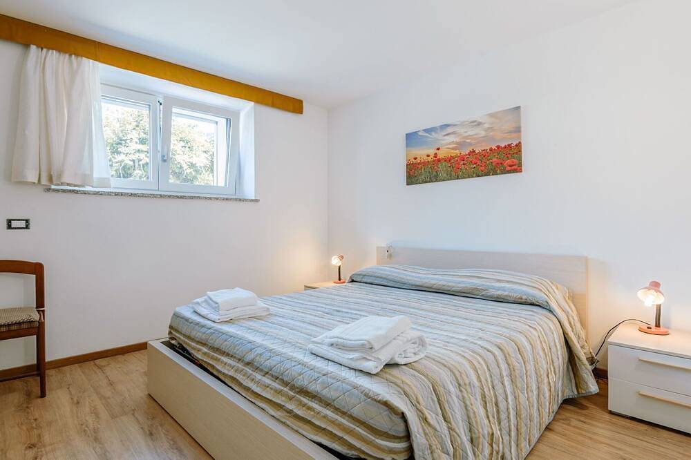 Appartamento intero, Incantevole appartamento per 4 ospiti con Wifi, Tv, patio, animali ammessi e parcheggio in Caldonazzo, Lago di Caldonazzo
