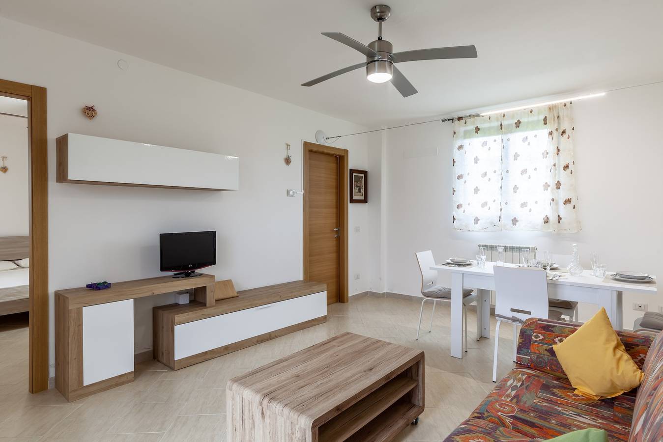Hel lejlighed, Apartment 'Ca' Graziosi Cuori' with Mountain View, Shared Garden and Wi-Fi in Villafranca in Lunigiana, National Park of the Tuscan-Emilian Apennines