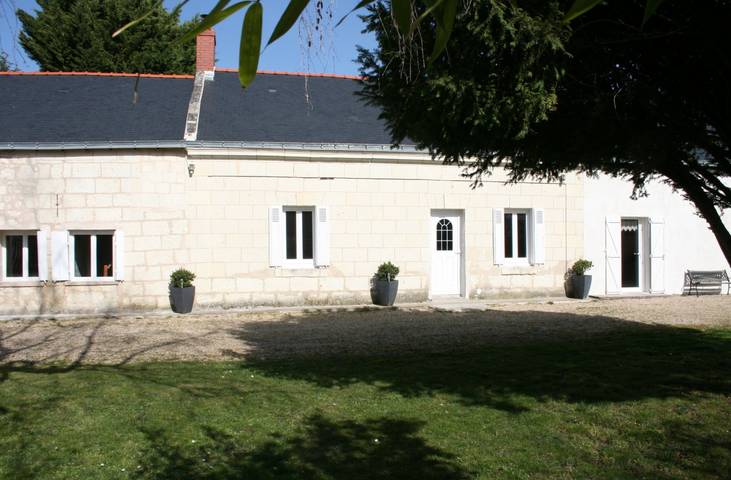 Gîte pour 6 personnes, avec jardin et terrasse à Varennes-sur-Loire