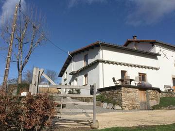 Chambre d’hôte pour 4 personnes, avec vue et terrasse à Maisonnais-sur-Tardoire