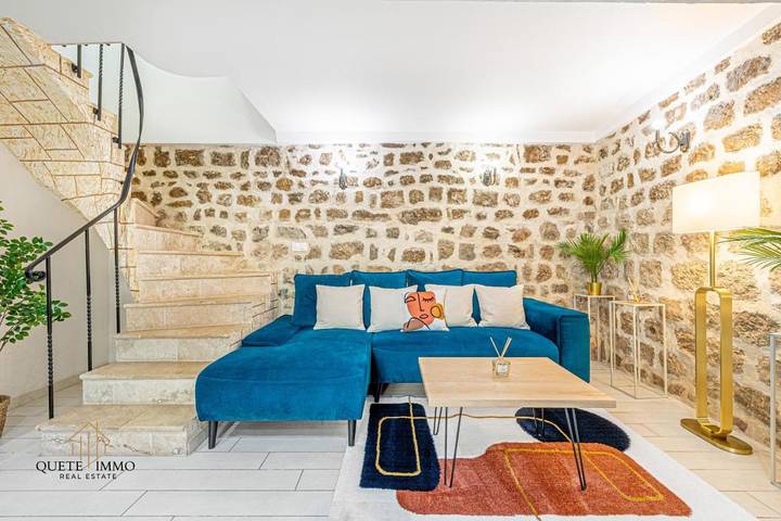 Gîte pour 6 personnes, avec balcon à Peille - 4