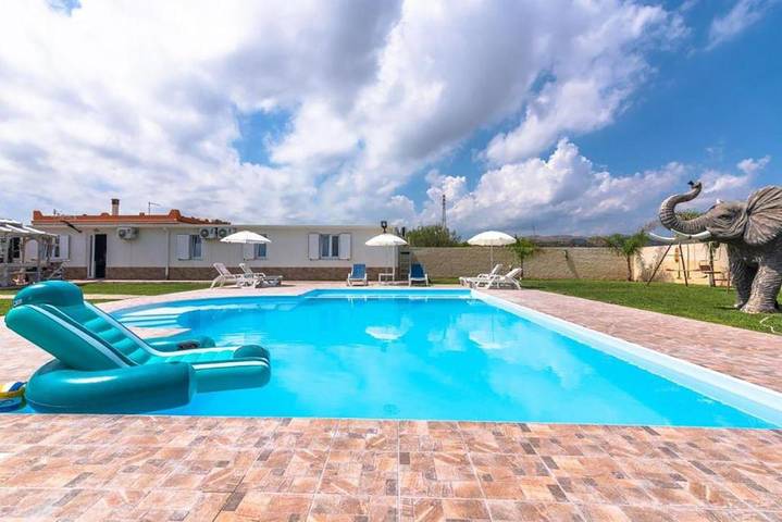 Appartement de vacances pour 6 personnes, avec jardin et piscine - 1
