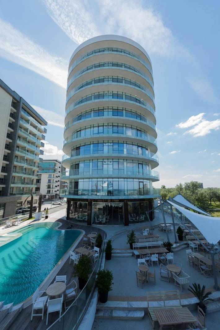 Apartmenthotel für 4 Personen, mit Balkon und Sauna sowie Whirlpool - 1
