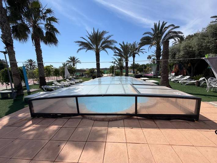 Casa rural para 21 personas, con Terraza y Jardín además de Piscina y Vistas en Elche - 3