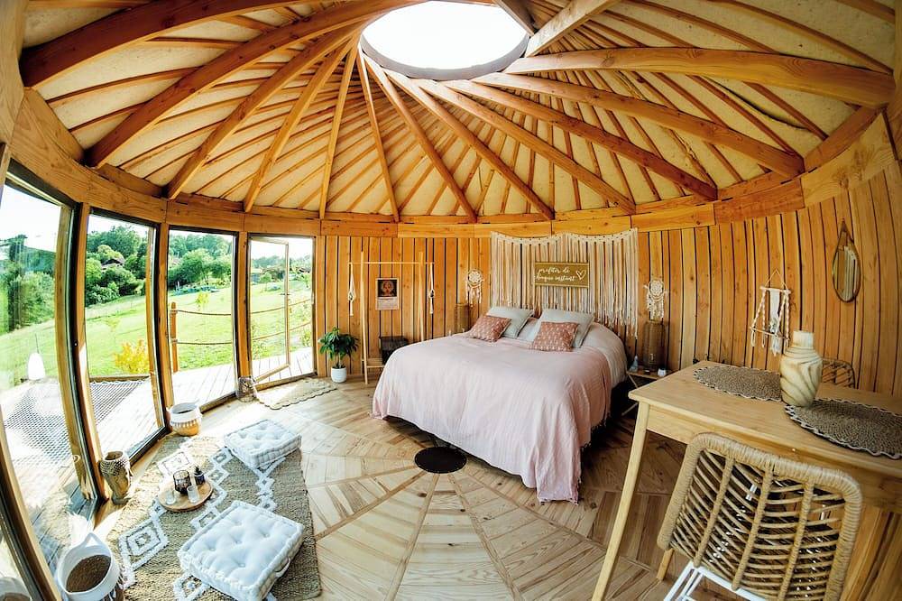 Magnifique Ecolodge au coeur des Hautes-Pyrénées. in Sénac, Hautes-Pyrénées