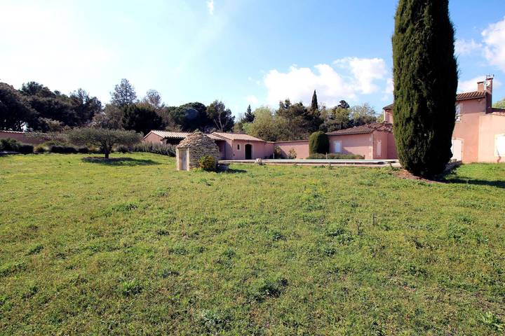 Maison de campagne pour 6 personnes, avec jardin et piscine à Noves - 4