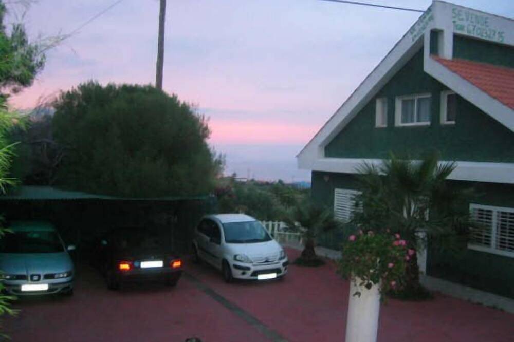 Chalet with pool in Candelaria in Candelaria, South Tenerife