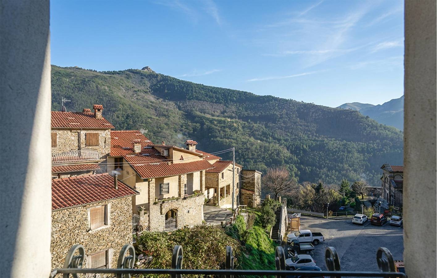 Ganze Ferienwohnung, Gemütliches Apartment 1,5 km vom Stadtzentrum von Basati in Stazzema, Italienische Riviera
