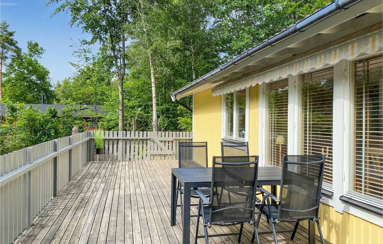 Hus för 5 Personer med trädgård in Bromölla, Svenska Östersjön
