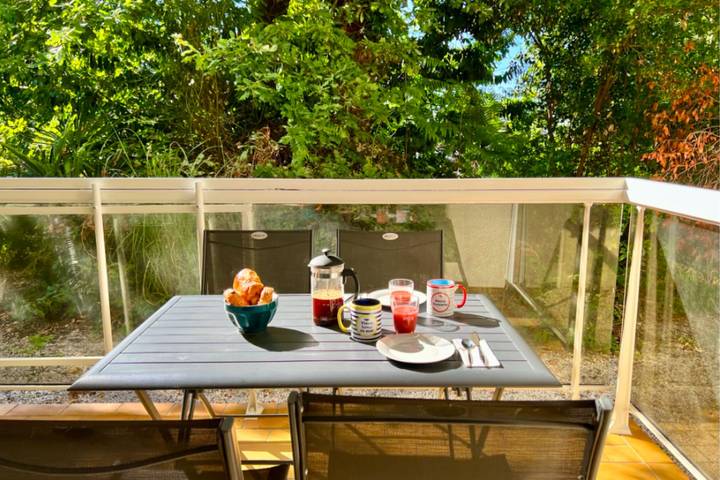 Location de vacances pour 4 personnes, avec Balcon et Piscine dans L'Aiguillon (Arcachon)