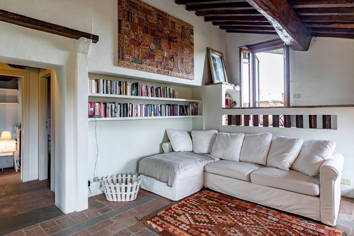 Ferienhaus 'Greg's House' mit privatem Pool, Garten und Wi-Fi in Camaiore, Italienische Riviera