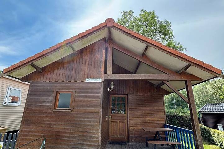 Gîte pour 5 personnes, avec Jacuzzi ainsi que Terrasse et Sauna à Renty