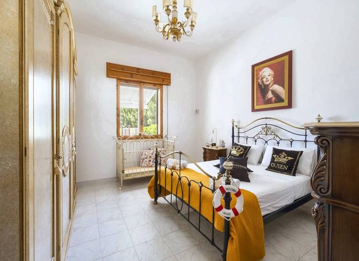Casa Vacanze 'Fronte Mare Exclusive' con Vista Mare, Giardino Privato e Aria Condizionata in Porto Cesareo, Golfo di Taranto