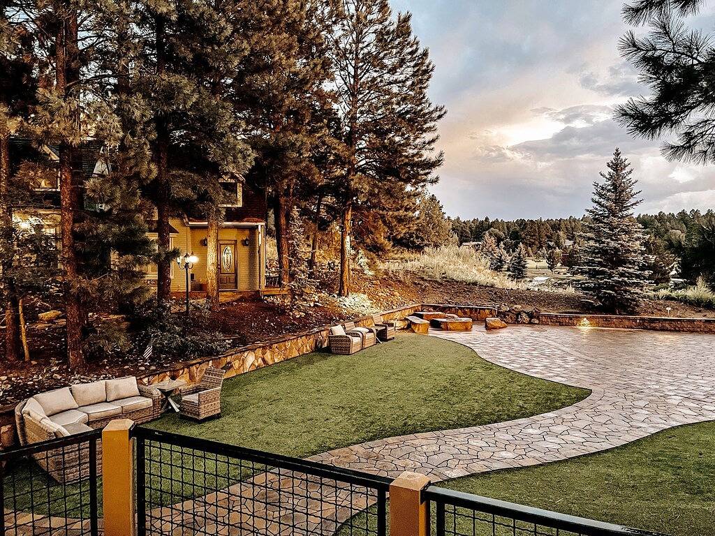 Bellavue Estate Cottage Chalet #1 - Cozy Cute & Clean, Central location in Flagstaff, Coconino Nationalwald