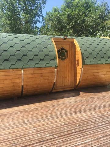 Maison d’hôte pour 3 personnes, avec jardin ainsi que terrasse et vue à Marey-lès-Fussey