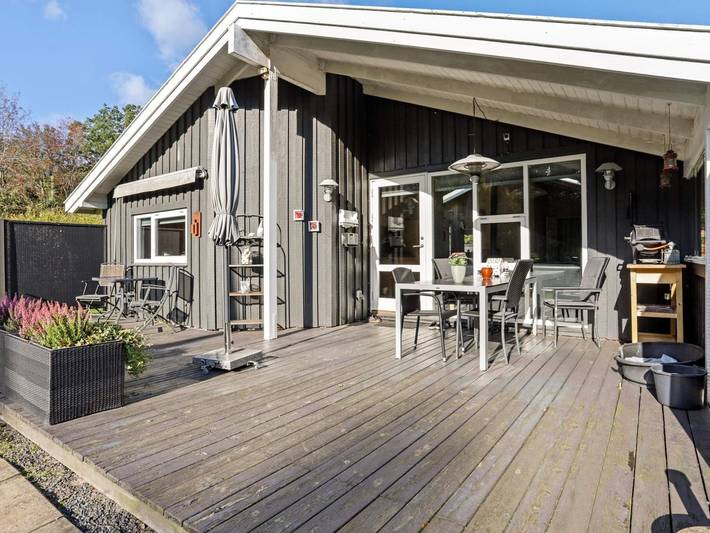 Feriehus for 6 personer, med terrasse, dyr tillatt i Nordjylland