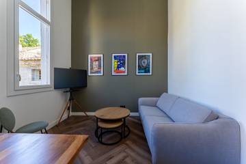 Holiday Rental for 6 People in Avignon, Provence, Photo 1