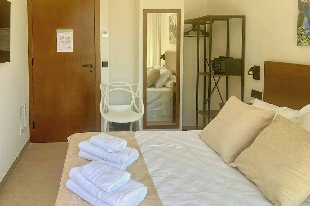 Villa de diseño y piscina climatizada in Montanejos, Provincia de Castellón