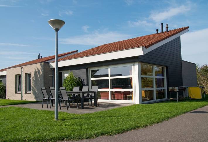 Ferienhaus für 10 Personen, mit Balkon/Terrasse und Terrasse in Walcheren