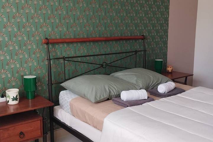 Location de vacances pour 8 personnes, avec jardin à Félines-Minervois - 4