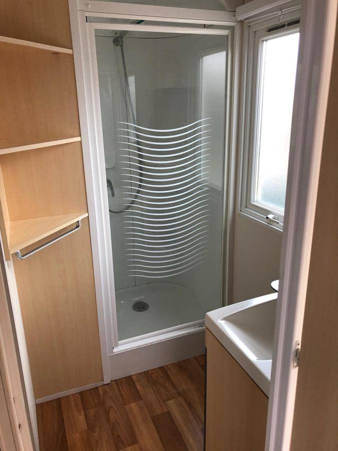 Gîte pour 8 personnes, avec Terrasse et Piscine à Biville-sur-Mer - 4