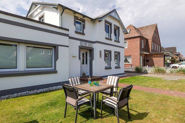 Ganze Wohnung, Ruhiges Appartement nahe Strand und Dorfkern in Wenningstedt, Sylt