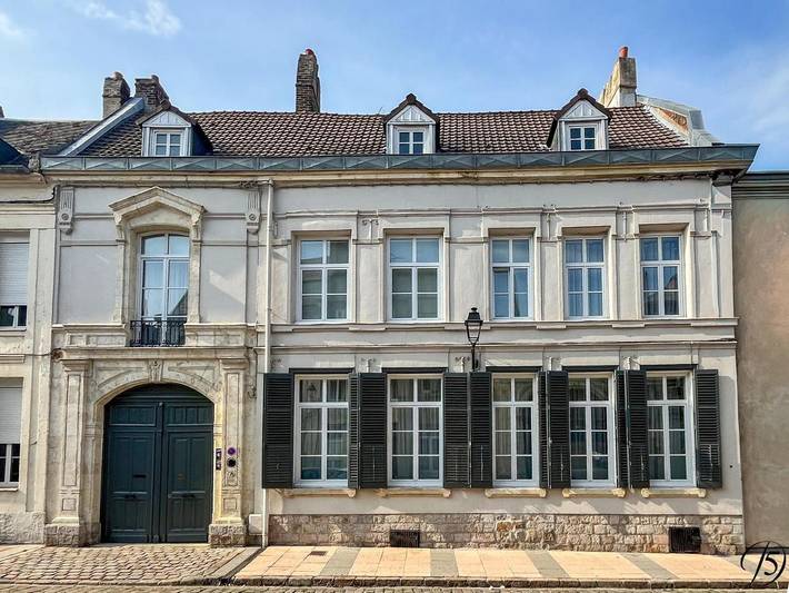 Chambre d’hôte pour 2 personnes, avec terrasse et vue à Cambrai